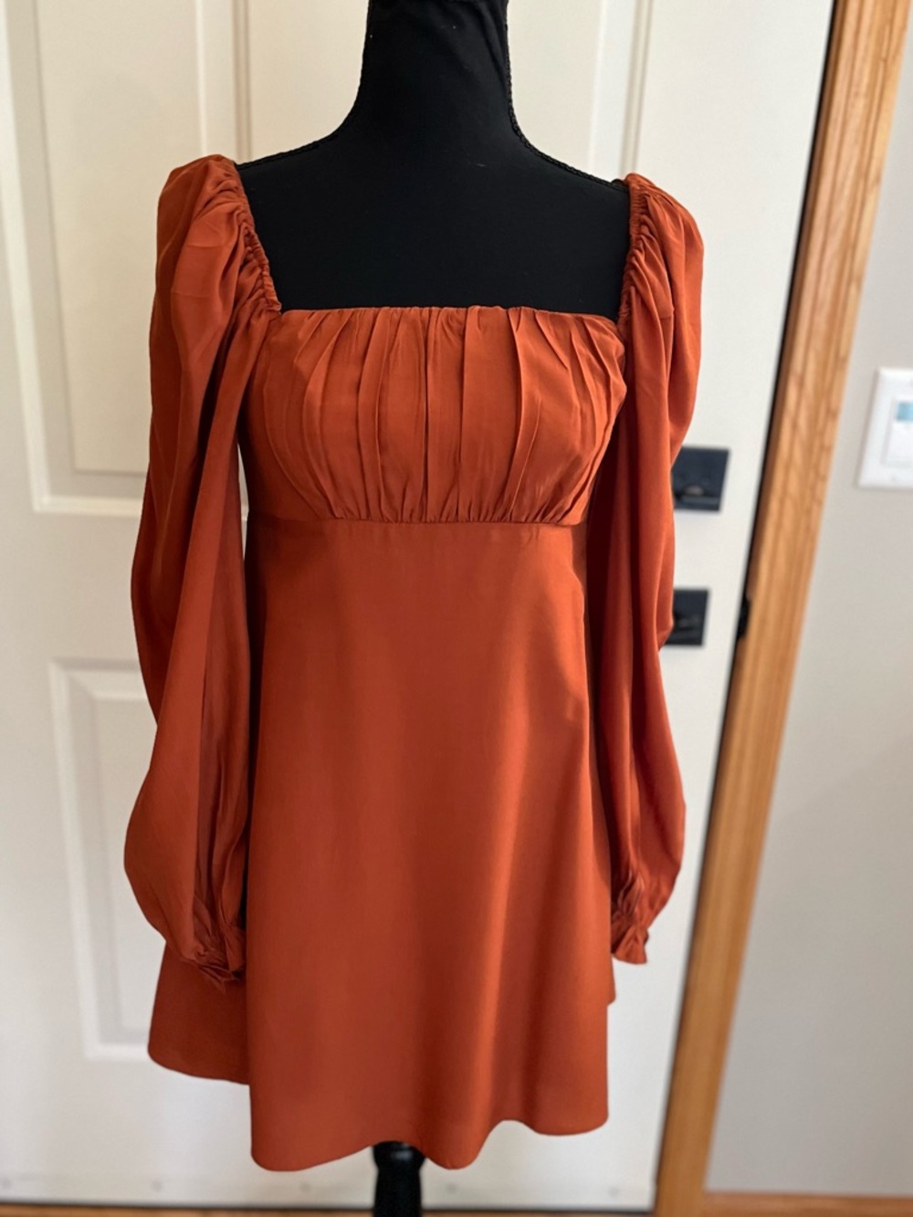 New Altar’d State rust long sleeve ruched bust, empire waist mini dress small